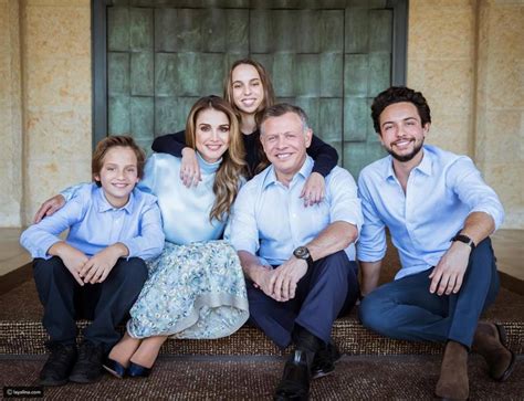 الملكة رانيا واولادها